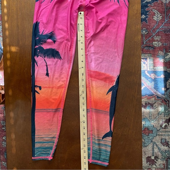 TEEKI Mid Rise Yoga Athleisure Tropical Leggings Large Sunset Beach Boho - Picture 5 of 9